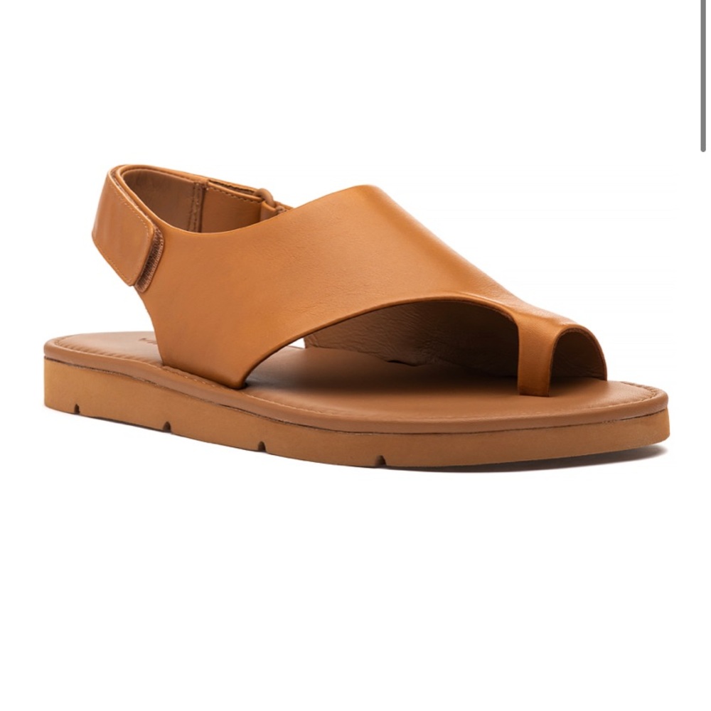 Vince Olsen Tan leather sandals